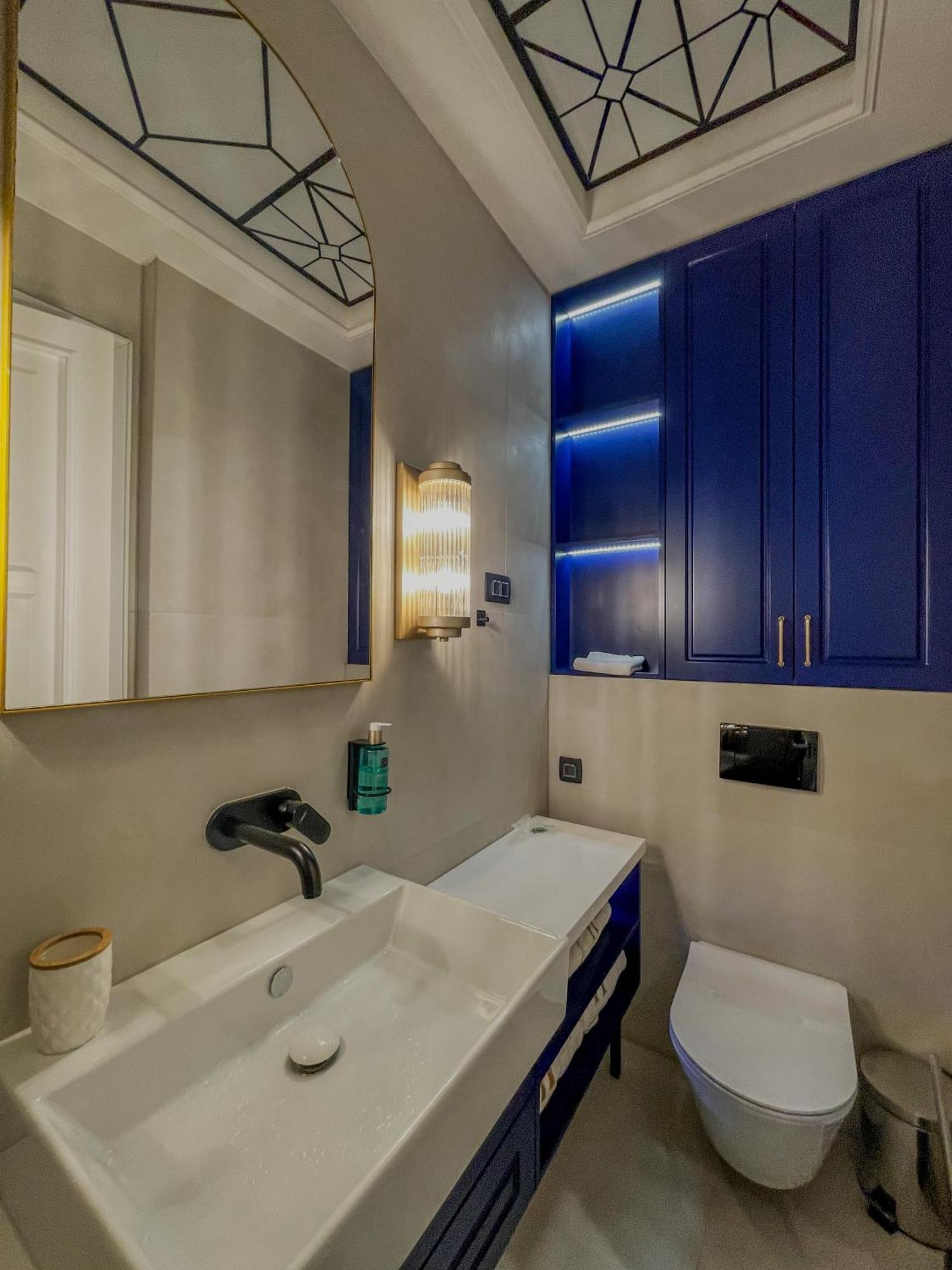 Hive Luxury Suites By Mn Property Kotor Zewnętrze zdjęcie