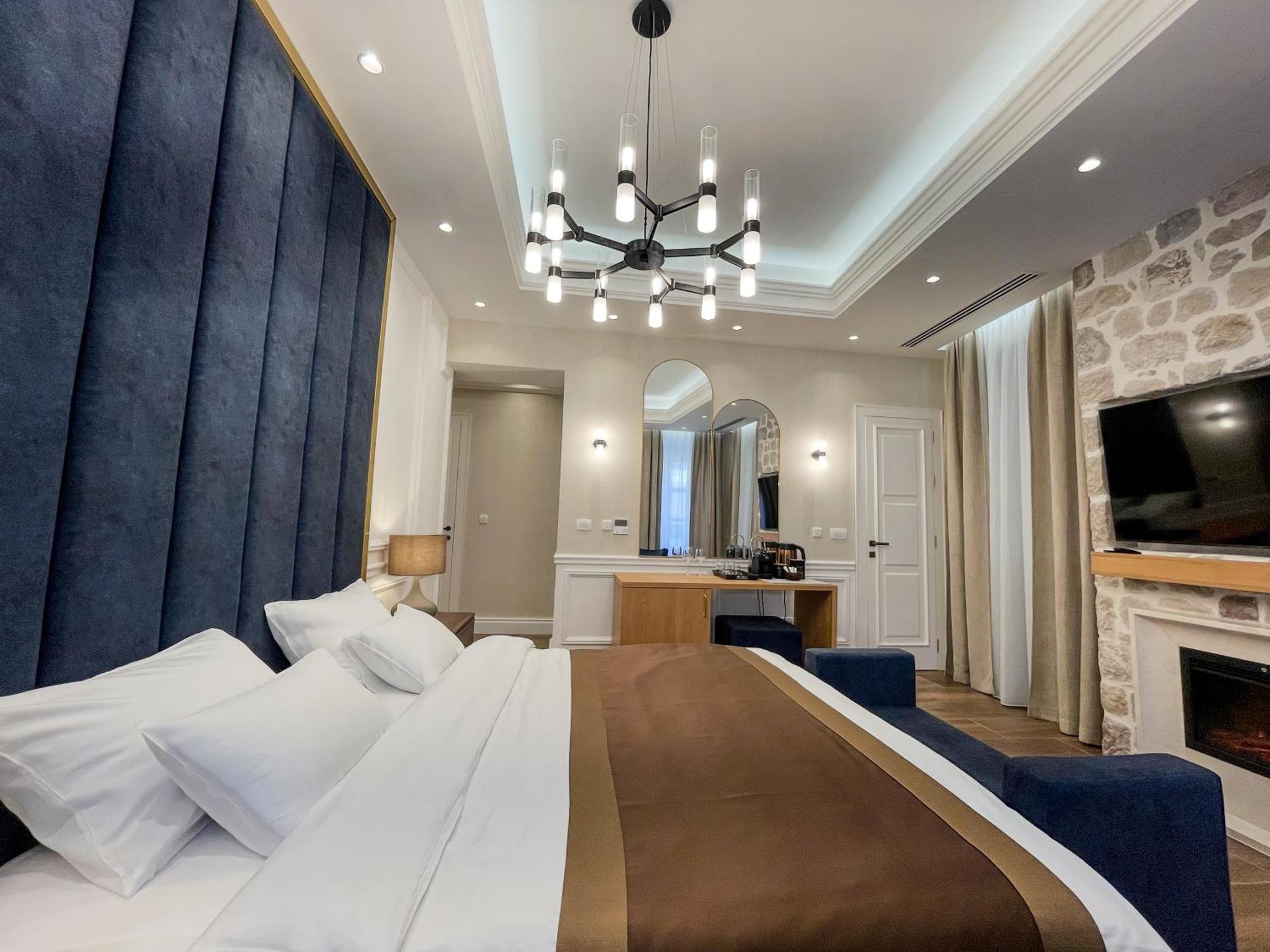 Hive Luxury Suites By Mn Property Kotor Zewnętrze zdjęcie
