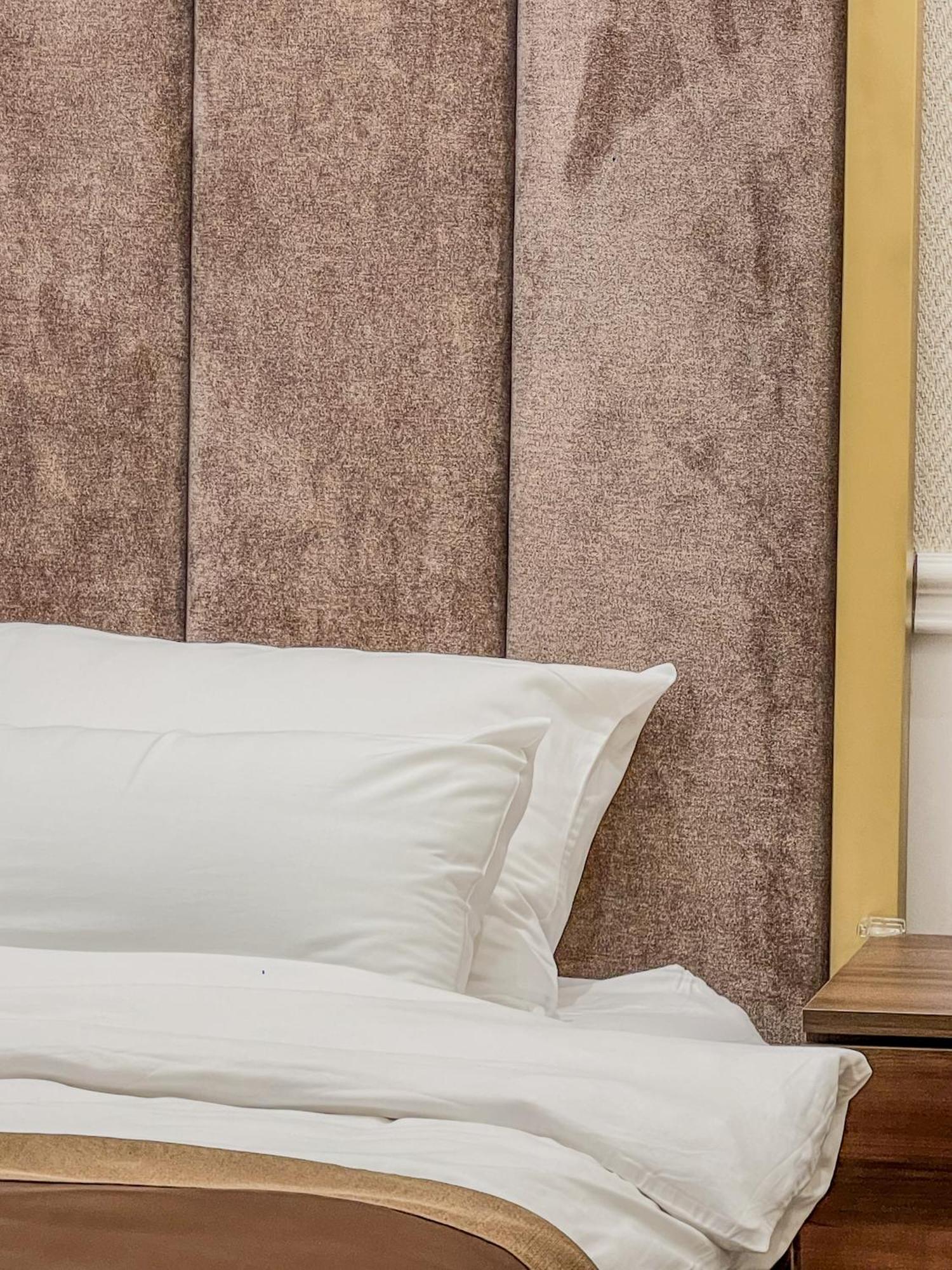 Hive Luxury Suites By Mn Property Kotor Zewnętrze zdjęcie